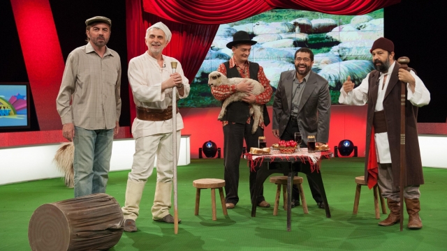 Distractis Show  revine la TVR 1 cu un nou serial - Dependenţi de comedie