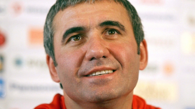 Un Rio formidabil: Gheorghe Hagi, mijlocaş stânga în Echipa de Vis a României