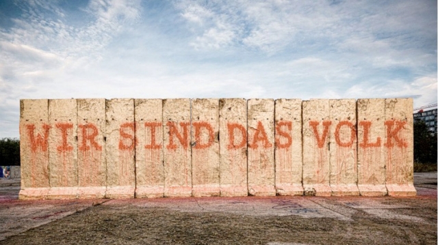TVR 2 comemorează 25 de ani de la căderea Zidului Berlinului 