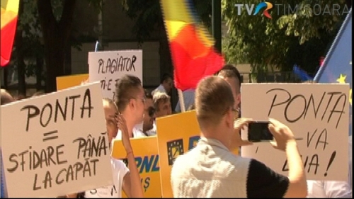 Proteste împotriva premierului în vestul țării  