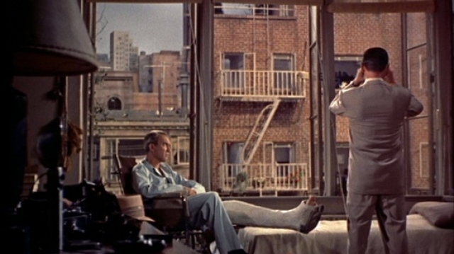 Grace Kelly şi Alfred Hitchcock, în filmul săptămânii la Telecinemateca
