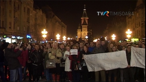 #Colectiv #CoruptiaUcide: peste 5000 de tineri în Piața Operei din Timișoara