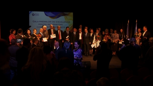 Gala premiilor de excelenţă pentru românii din comunităţile istorice