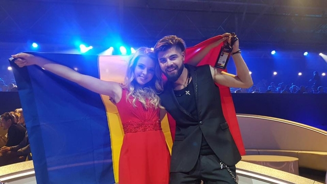 Ilinca şi Alex Florea s-au calificat în Finala Eurovision