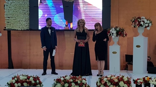 Marina Almăşan şi Marian Olaianos, premiaţi la Gala Performanţei şi Excelenţei