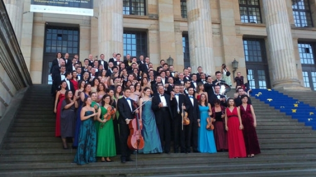 Marţi la Festivalul Enescu: Concertul Orchestrei Române de Tineret 