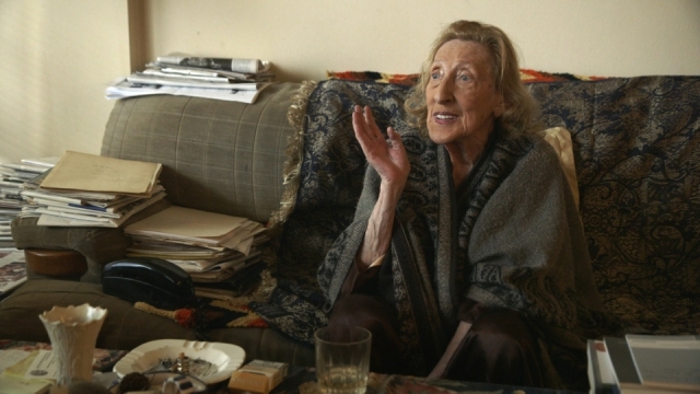 „Distanţa dintre mine şi mine” - Nina Cassian, între realitate şi ficţiune