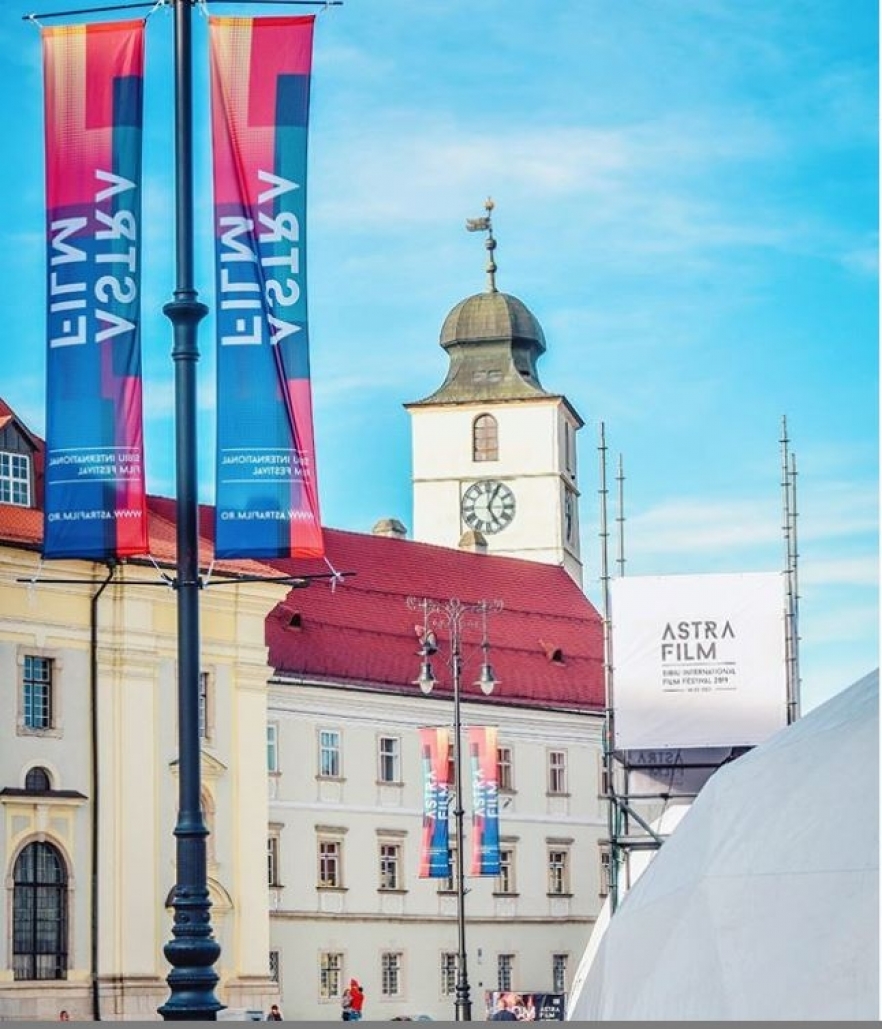(w882) astra piat