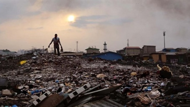 De pe podiumul CIRCOM, pe micul ecran, la TVR 1: Contrabandiştii reciclabilelor