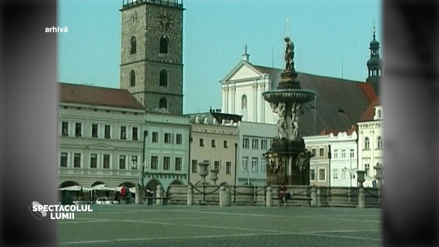 „Spectacolul lumii”: La braț cu Svejk