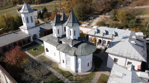 Memoria locului: Mănăstirea Clocociov 