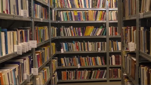 Acces gratuit la bibliotecile universale | VIDEO