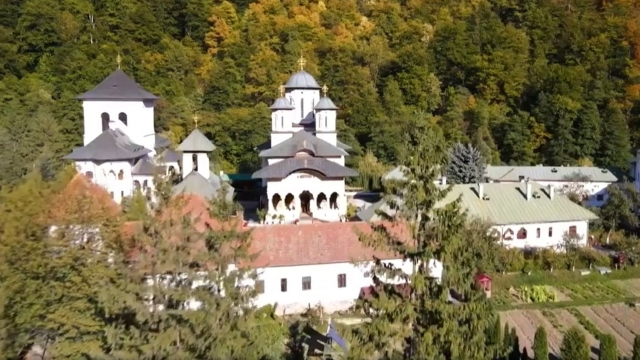 „Memoria locului”: Mănăstirile Olteniei | VIDEO