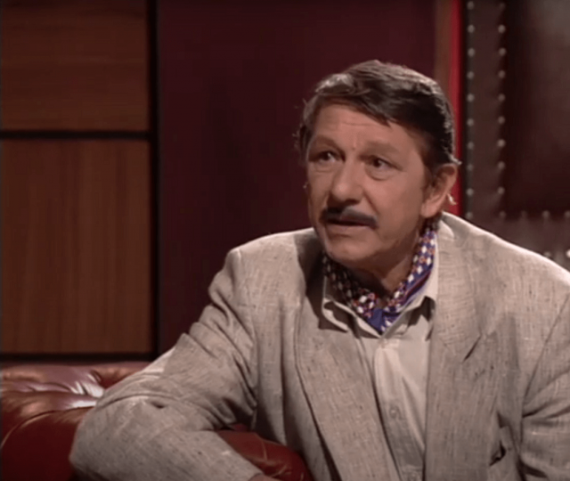 ULTIMA ORĂ - Sebastian Papaiani