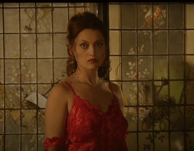 STRANIUL PARADIS - Carmen Stimeriu