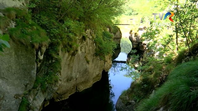 Colț de rai, în creierii munților | VIDEO