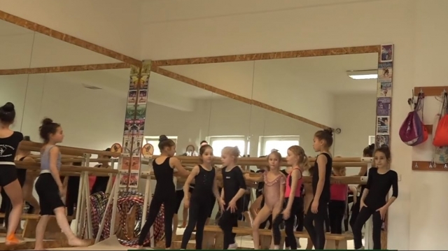 Aur pentru gimnastica ritmică de la Cluj | VIDEO