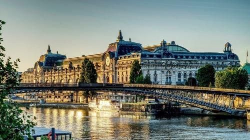 „Teleenciclopedia”: prin capitala lumii, Paris | VIDEO