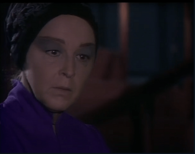 HANUL DE LA RĂSCRUCE - Leopoldina Bălănuță
