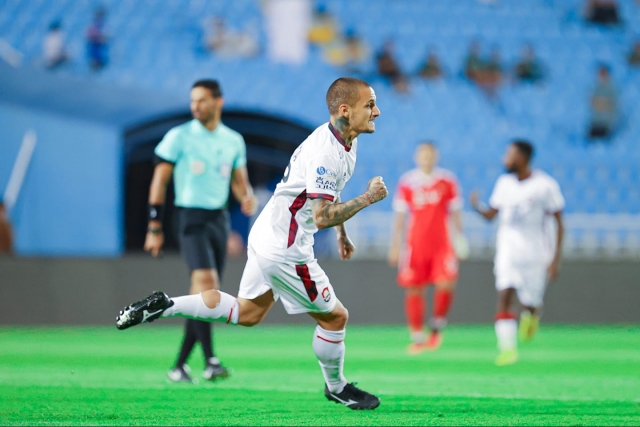 Mitriţă a marcat un gol, iar echipa antrenată de Şumudică a câştigat în Arabia Saudită