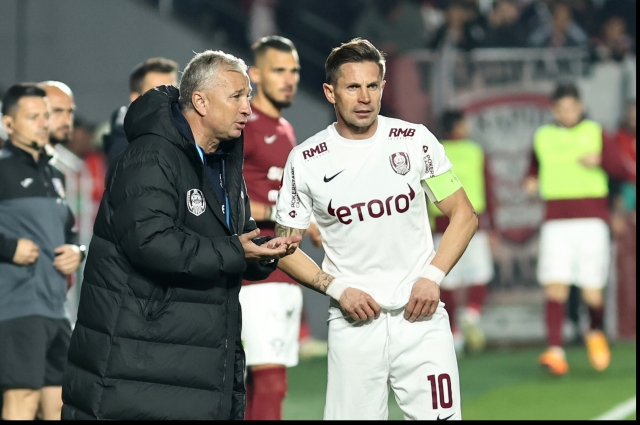 CFR Cluj a învins Farul, scor 3-0, şi este noul lider al Superligii