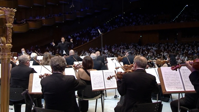 Festivalul „Enescu”: Concert al Filarmonicii della Scalla, cu violonistul Julian Rachlin 