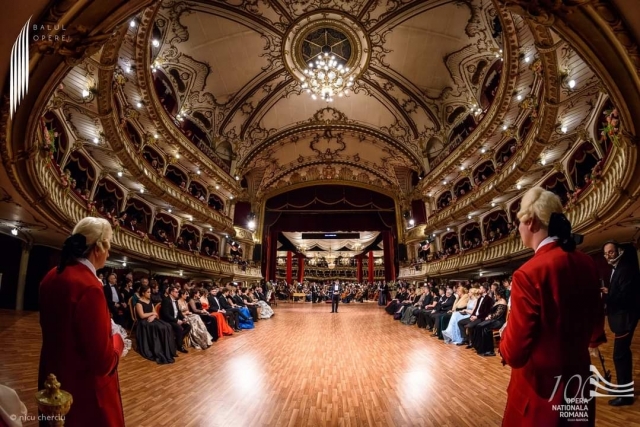 Eleganţă şi rafinament: „Balul Operei” din Cluj | VIDEO