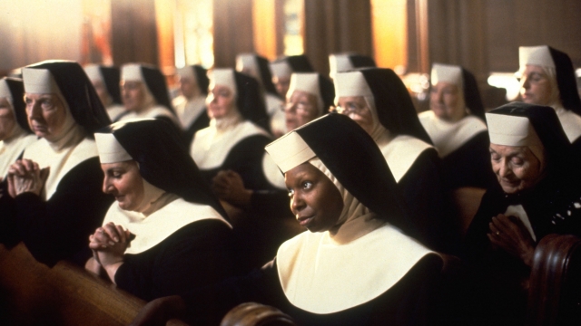 „Sister Act”, un evergreen al comediei hollywoodiene, va avea o reecranizare