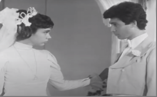UȘA DE LA BAIE - Oana Pellea Marian Lepădatu