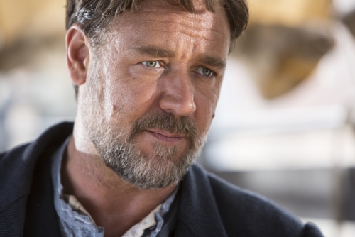 De ambele părţi ale camerei de filmat: Russell Crowe, în „Promisiunea”, la TVR 1