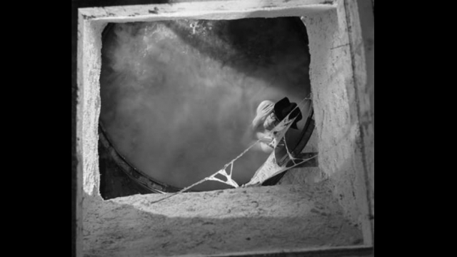 „Opt și jumătate”, al lui Fellini, premiat cu Oscar, difuzat în 18 martie 