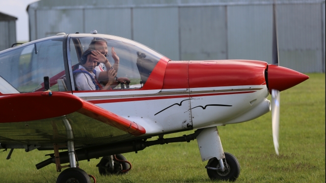 Marius Manole, într-un nou rol: aviator pentru o zi, la „Vis sau realitate”, pe TVR 1