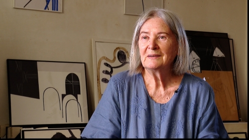 Biografii necesare. Sculptorița Elena Hariga: „Îngerii vin din veşnicie şi fac legătura cu lumea noastră, ritmată după tic-tacul ceasului” | VIDEO 