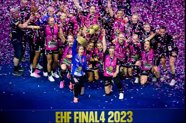 Handbal feminin: Vipers Kristiansand a reuşit tripla în Liga Campionilor