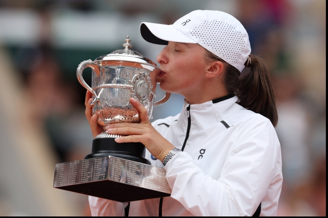 Iga Swiatek a câştigat turneul de la Roland Garros pentru a treia oară