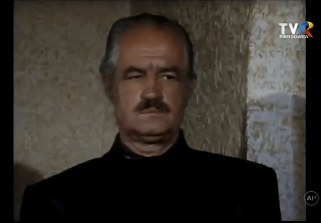 TRENUL DIN ZORI NU MAI OPREȘTE AICI - Papil Panduru