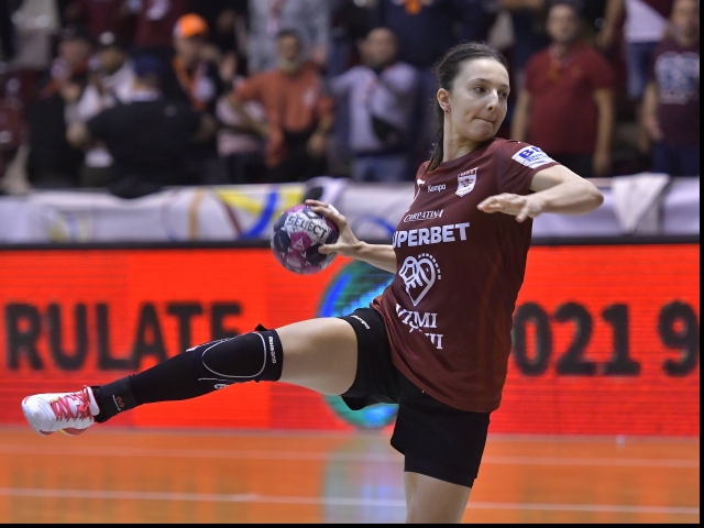 Handbal feminin: Rapid Bucureşti - Ikast, scor 36-39, în meci amical la turneul Generation Handball