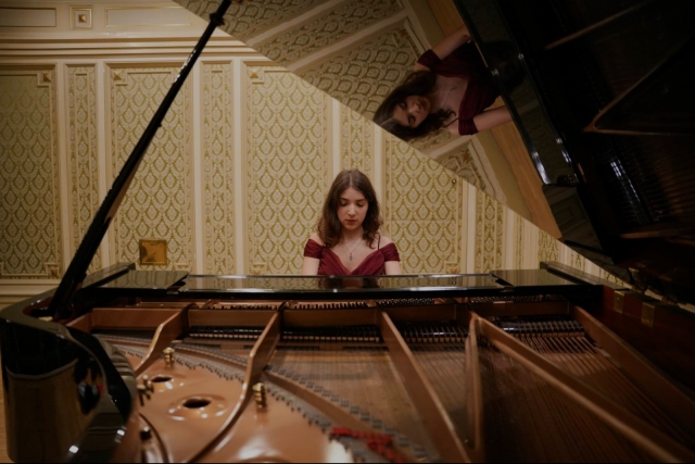 Pianista Irina Petrescu a deschis seria „Tineri Muzicieni”