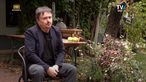 În grădină, la Mungiu | VIDEO