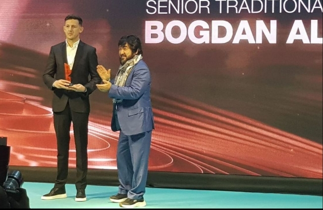 Jucătorul de oină Bogdan Lupşe, desemnat cel mai bun sportiv de către World Ethnosport Confederation