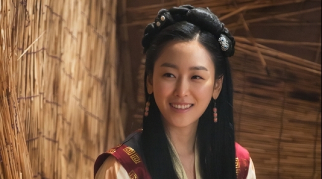 „Fiica regelui”, noul serial coreean de la TVR 1 | VIDEO