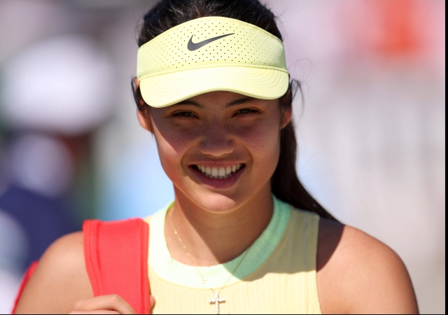 Indian Wells: Sorana Cîrstea a fost eliminată în turul doi, Emma Răducanu s-a calificat