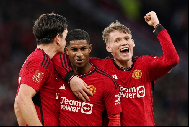 Cupa Angliei: Manchester United s-a calificat în semifinale, după 4-3 cu Liverpool