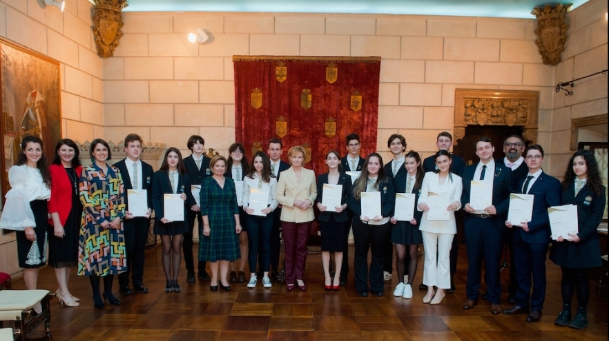 Premii pentru tineri, Muzeul Cărții și Exilului Românesc şi povestea primei agenții de presă din țară, la „Ora Regelui”