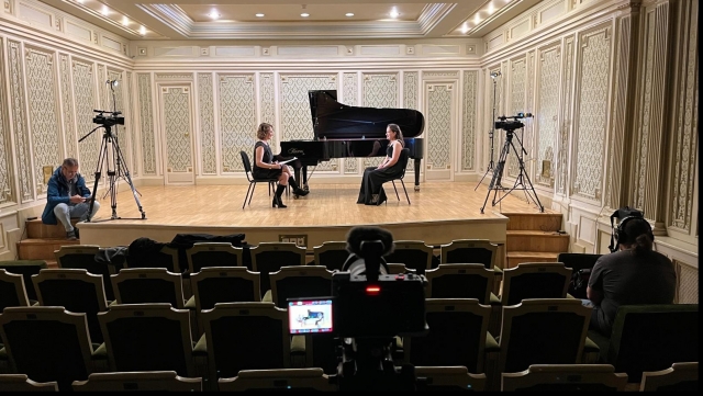 Violonista Natalia Pancec, la „Interviurile TVR Cultural”: E un drum lung și, dacă te ții de treabă, ajungi sus