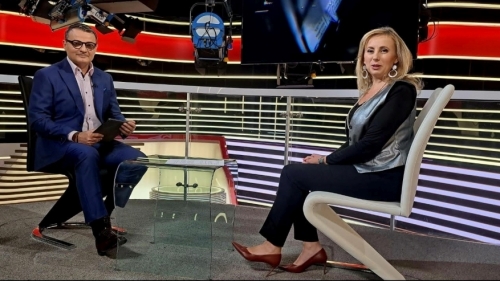Dincolo de alb și negru - Daniela Boşca