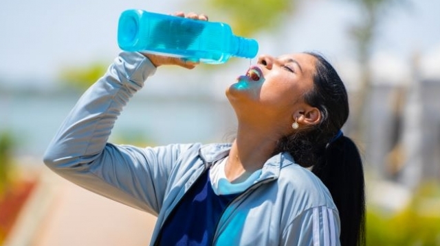 Stresul termic, o nouă realitate. Cum ne putem proteja sănătatea în timpul valurilor de căldură