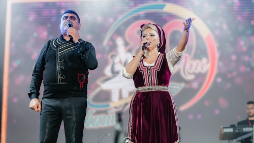 Ansambluri folclorice din Polonia, Bulgaria şi România, pe scena Festivalului Internațional „Cântecele Munților” de la Sibiu