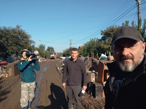 Dezastrul inundaţiilor surprins în fotografii