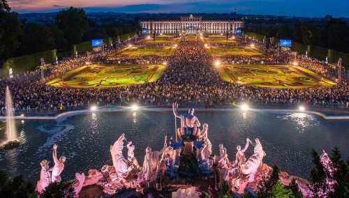 Soprana Lise Davidsen, în concert la Palatul Schönbrunn